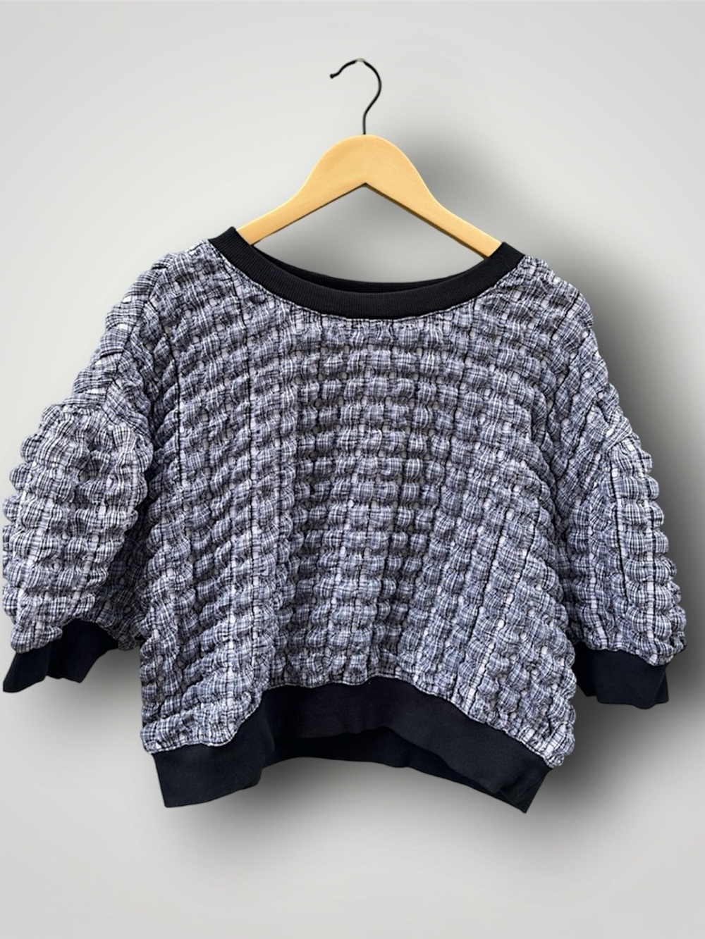 Anthropologie Black and Gray Textured Bubble Sleeve Sweater